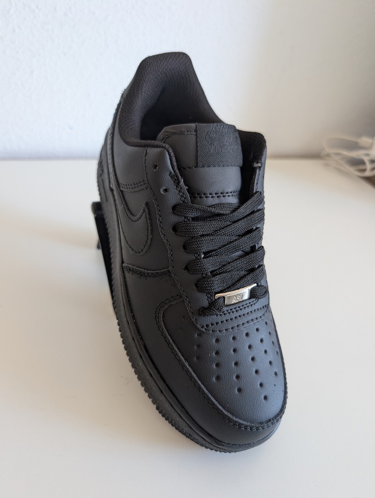 Zapatillas Casual Nike Air Force 1 '07 Triple Black