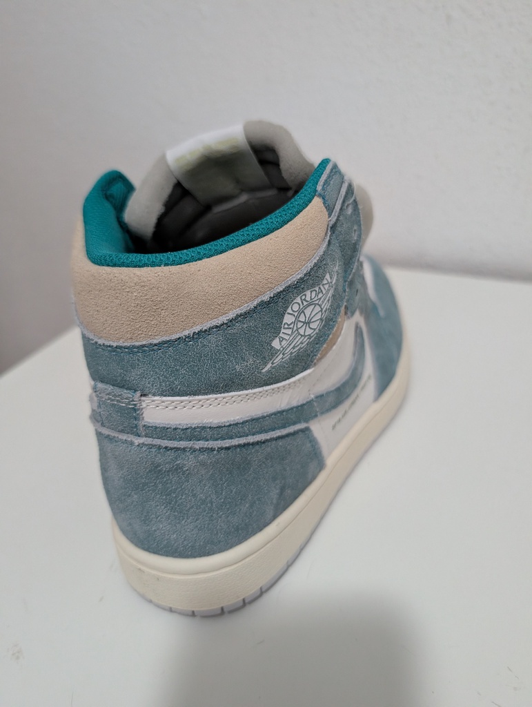 Zapatillas Casual Nike Air Jordan 1 Retro High OG Turbo Green / White – Talla 42
