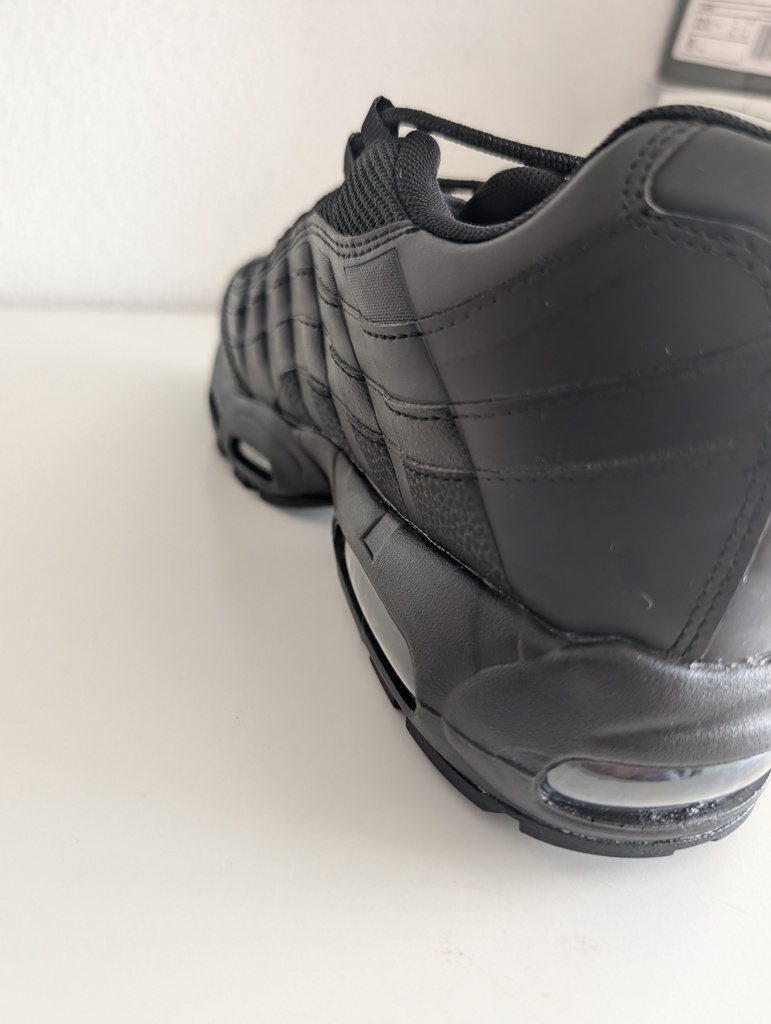 Zapatillas Nike Air Max 95 TT Talla 43