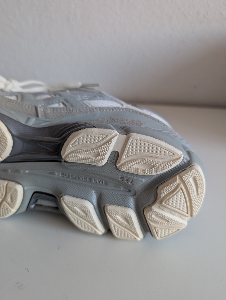 Zapatillas Asics Gel-NYC Talla 43.5